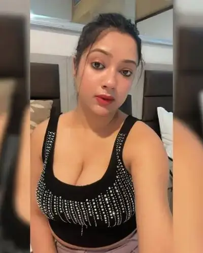 Call Girls Service Jalalpore